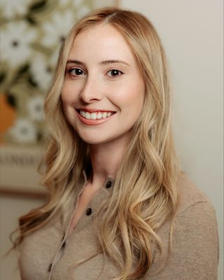 Photo of Sarah LaCasse, Registered Associate Professional Clinical Counselor, APCC