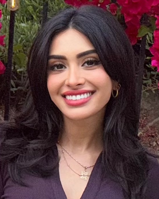Photo of Dr. Tina Halabian, Psychologist, PsyD