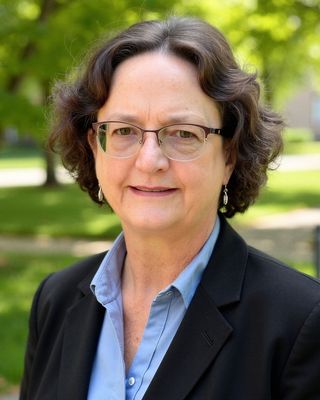 Photo of LeAnn Price, Clinical Social Work/Therapist, LCSW