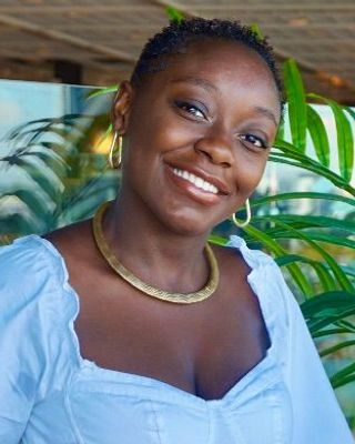Photo of Tracy Mayi, Counsellor, MSc, MBACP