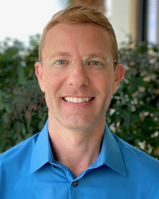 Photo of Dr. Sean Robertson in San Francisco, CA
