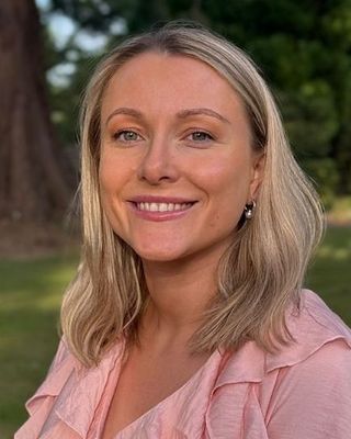 Photo of Jordan Ray - Jordan Ray - Integrative CBT Therapist , Psychotherapist, MBACP