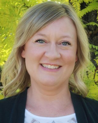 Photo of Amanda Doll, Social Worker, AASW