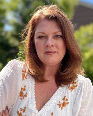 Photo of Traci Freeman, Marriage & Family Therapist, MA, LMFT