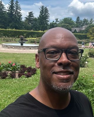 Photo of Arik Talley, Clinical Social Work/Therapist, MSW