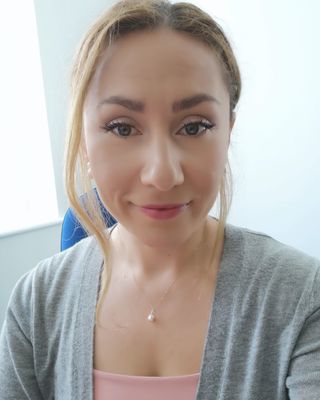 Photo of Berta Sandu, Psychologist, PsychD, HCPC - Couns. Psych.