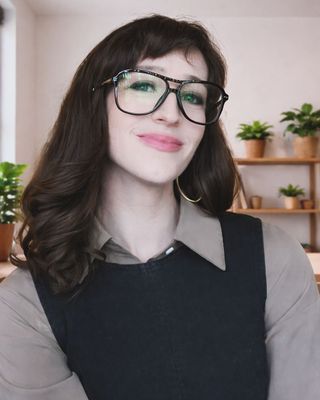 Photo of Erin Hannah Fein, Marriage & Family Therapist Associate, MA, AMFT, BAAS