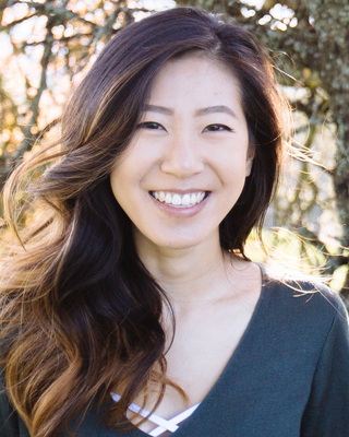 Photo of Daphne Ng, Marriage & Family Therapist in Oakland, CA