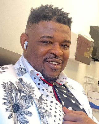 Photo of Oluwatosin Olunuga, Psychiatric Nurse Practitioner, PMHNP