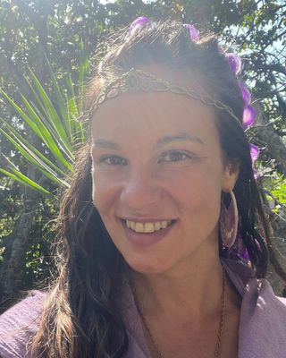 Photo of Ashlyn Higgs - Somatic Therapy with Ashlyn, Registered Social Worker, BSW, RSW, EMF