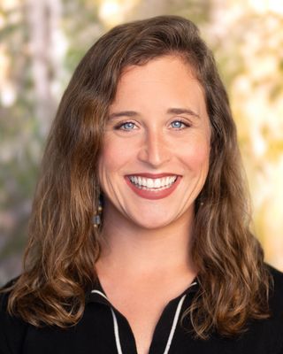 Photo of Stephanie Palmer, Associate Professional Clinical Counselor, APCC