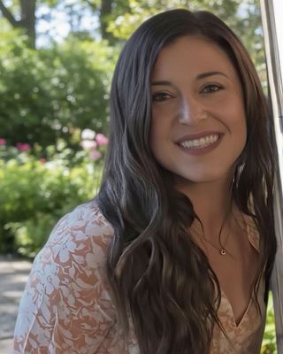 Photo of Emilee R. Marsh, Clinical Social Work/Therapist, MSW, LSW