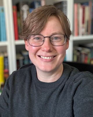 Photo of Renae DeFreitas, Psychiatric Nurse Practitioner, MSN, PMHNPBC, FNP-BC