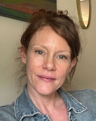 Photo of Stephanie Clemmons, Licensed Professional Clinical Counselor, MEd, LPCC