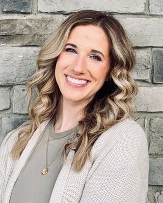Photo of Amanda Keffer - Neupathway LLC, Psychiatric Nurse Practitioner, PMHNP, DNP, MSN