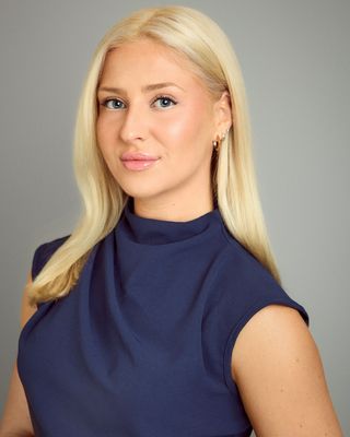 Photo of Dhalia K Steinitz, Registered Psychotherapist (Qualifying), RP (Q), MACP, BA