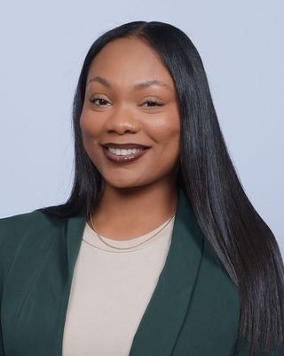 Photo of Alexis McCauley, Marriage & Family Therapist Associate, AMFT