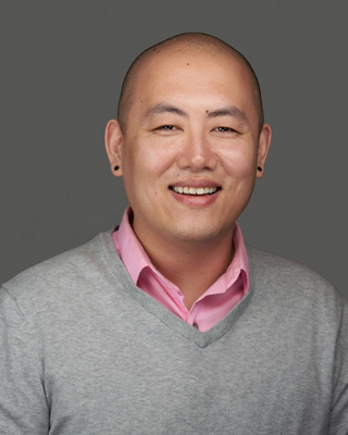 Photo of Gordon Zhang, Marriage & Family Therapist in Washington