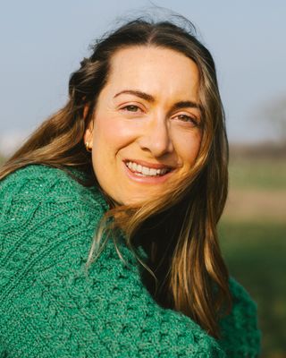 Photo of Laura Wilson, Psychotherapist, UKCP Trainee