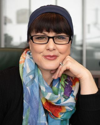 Photo of Rebecca May - Couples Therapy - Rebecca May, Registered Psychotherapist (Qualifying)