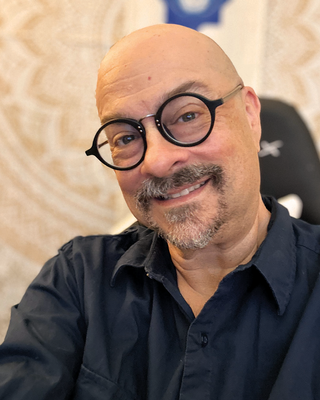 Photo of Robert Wolf, Marriage & Family Therapist, LMFT, CCTP