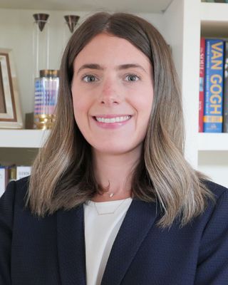 Photo of Elizabeth Bistrong, PhD, Psychologist