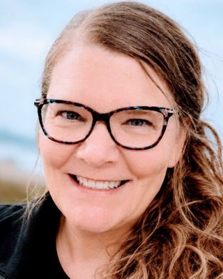 Photo of Vickie L McCarty, Pastoral Counselor, PhD