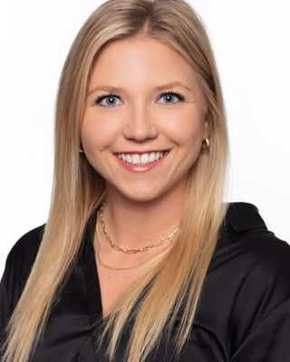 Photo of Stacey Sinwald, MEd, LPC, Licensed Professional Counselor