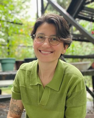 Photo of Reenie Perkovic, Registered Psychotherapist, MTA, MMT