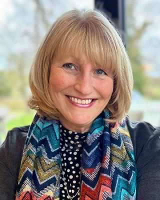 Photo of Angie Smithson, Psychotherapist, MBACP
