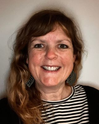Photo of Natalie Clarke, Counsellor, MNCPS Acc.