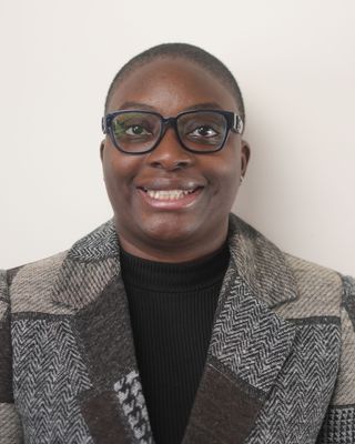 Photo of Cheon Tonge, Clinical Social Work/Therapist, LCSW