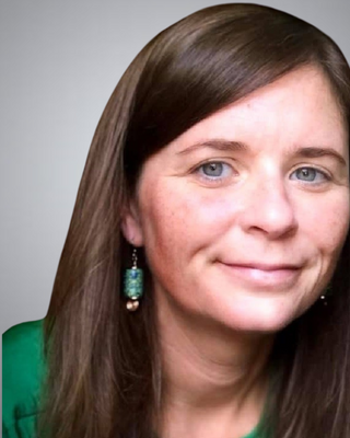 Photo of Leslie Devine, Clinical Social Work/Therapist, LCSW
