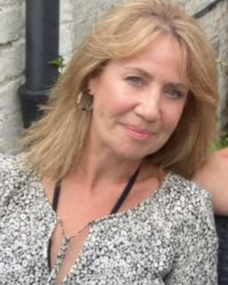 Photo of Pauline Mabey, Psychotherapist, MBACP Accred