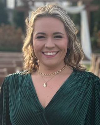 Photo of Anna Hawout, Clinical Social Work/Therapist, LISW-S