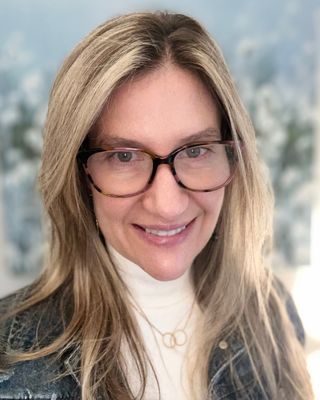 Photo of Ali Wilburn, Clinical Social Work/Therapist, LCSW