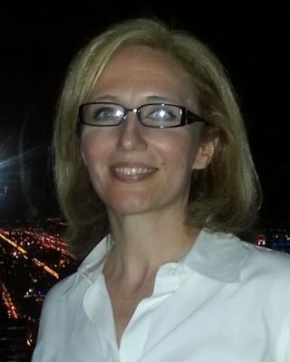Photo of Dr. Irina Lelik, Clinical Social Work/Therapist, PhD
