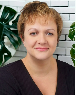 Photo of Jana Kosec, Registered Psychotherapist