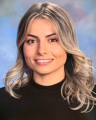 Photo of Antonia Isnardi, Art Therapist, MA, LCAT, ATR-BC