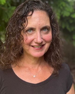 Photo of Alisha Katz, Clinical Social Work/Therapist, LCSW, MSS, RYT