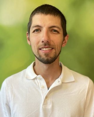 Photo of Erik Castro, Clinical Social Work/Therapist, LCSW, NMIT
