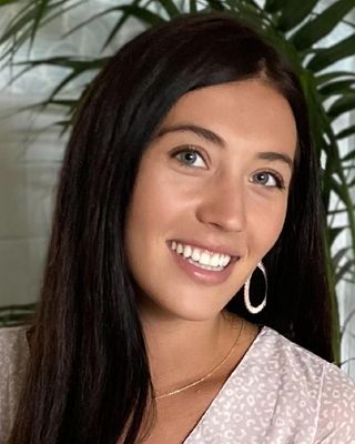 Photo of Marina Lipson, Pre-Licensed Professional, NCC, RMHCI