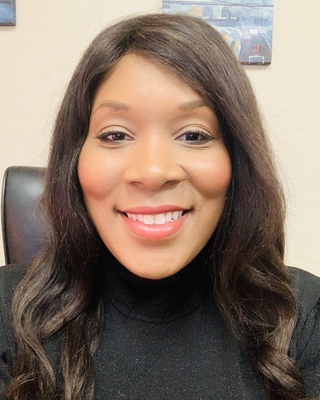 Photo of Ivyia Adams, MS, LMHC, CCTP, Counselor