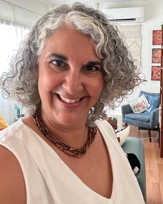 Photo of Shirla de Magalhães, Marriage & Family Therapist, LMFT, RPT-S, RSP