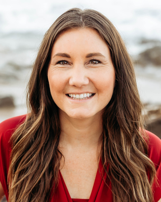 Photo of Elizabeth Kearney, Clinical Social Work/Therapist, LCSW