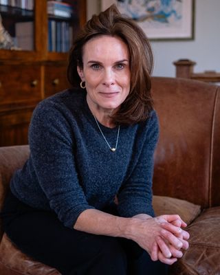 Photo of Anne M Grosklaus - Anne M Grosklaus - Cara Therapy Chicago, Clinical Social Work/Therapist, LCSW