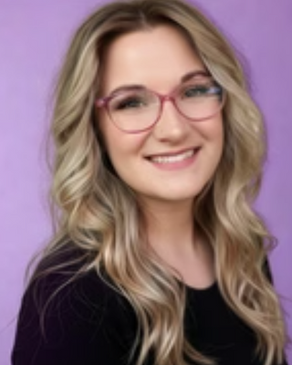 Photo of Mikara Dorsey, Marriage & Family Therapist, LMFT