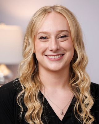 Photo of Chloe Zahn, Licensed Professional Counselor, LPC, NCC