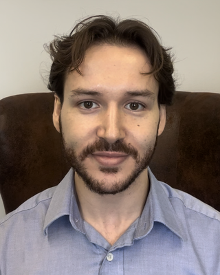 Photo of Adam Fraleigh, Registered Psychotherapist (Qualifying), MPS