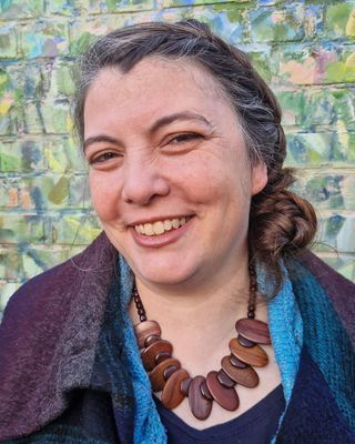 Photo of Beth Salisbury, MA